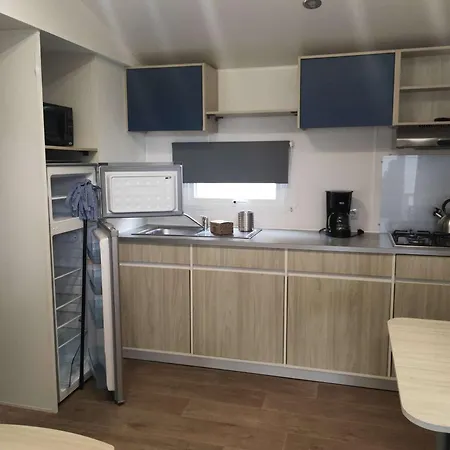 Mobil-home Confort A 450 M De La Mer, 6 Pers - Fr-1-409-291