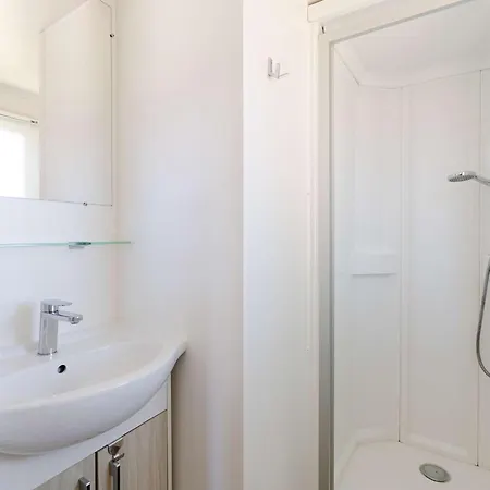 Mobil-home Confort A 450 M De La Mer, 6 Pers - Fr-1-409-291 *
